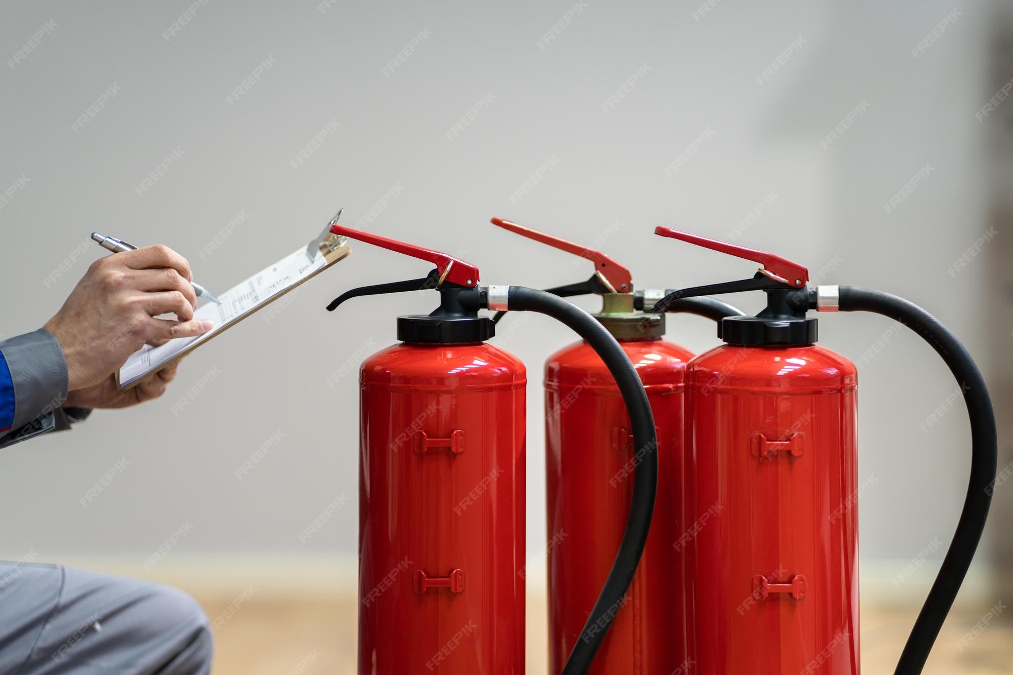 comprobacion prevencion seguridad extintor incendios 1016675 3803